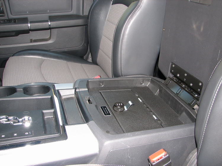 Console Vault Dodge Ram 2500, 3500 Full Floor Console: 2010 - 2017
