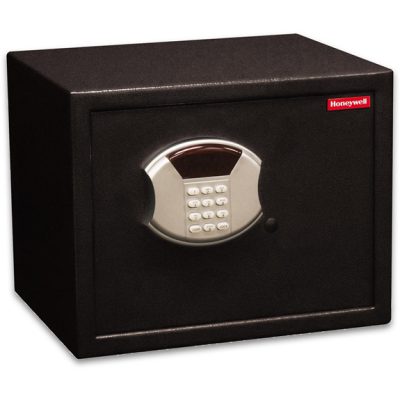 Honeywell 5103 Safe Medium Steel Security Safe / .83 cu. ft. Capacity - Black